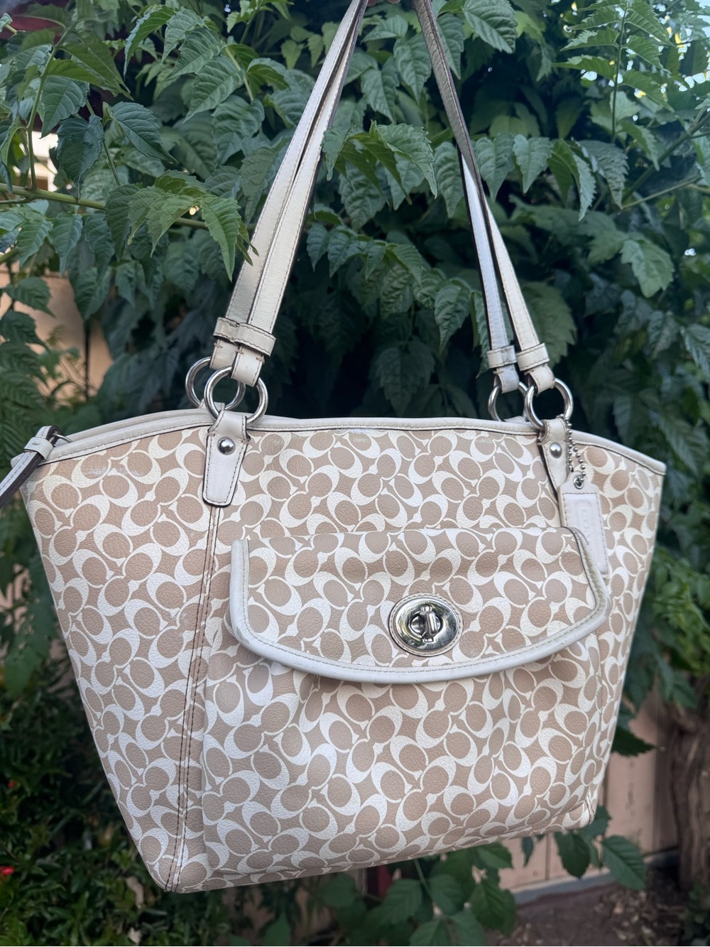 Vintage Coach Signature Leah Shoulder Tote Bag